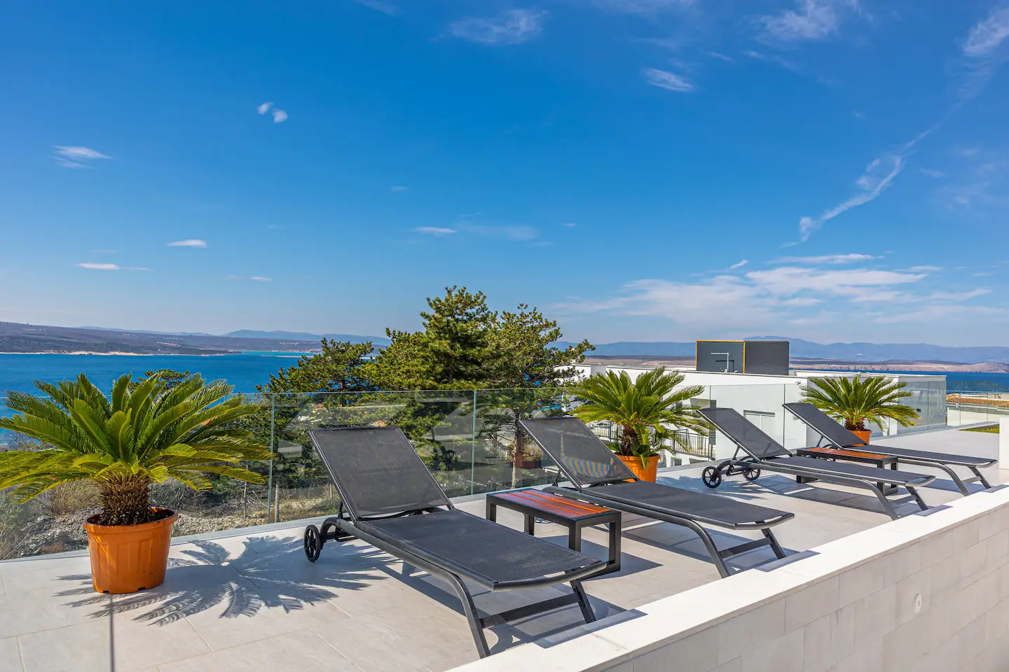 028a6dc3-7541-40ef-9cbe-fa06b65e7d8d