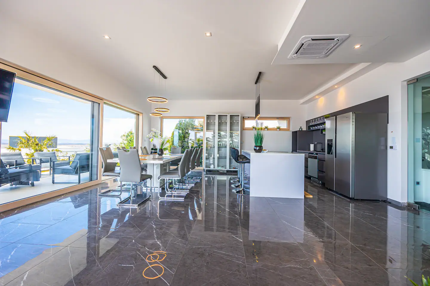 286e7731-2d7f-4247-add1-60895044c2ac