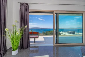 6247f3ba-398f-4d57-b505-769d85eb197d