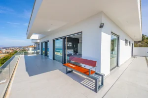 91c0a376-7857-4001-8a04-9148e1690b55