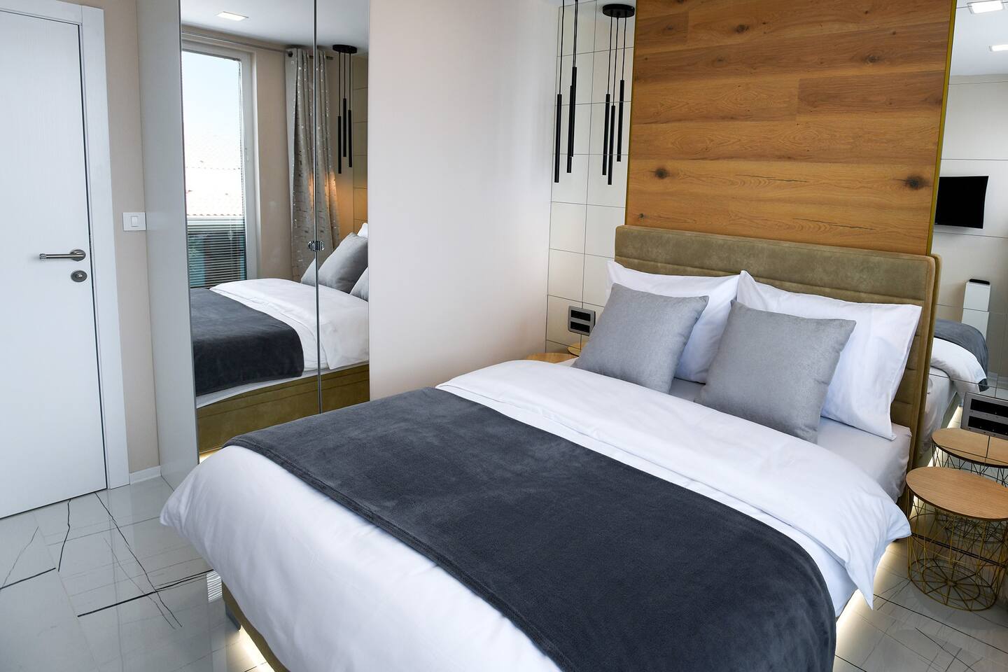 fda1f485-8016-493a-a3bd-0aa597a47d43